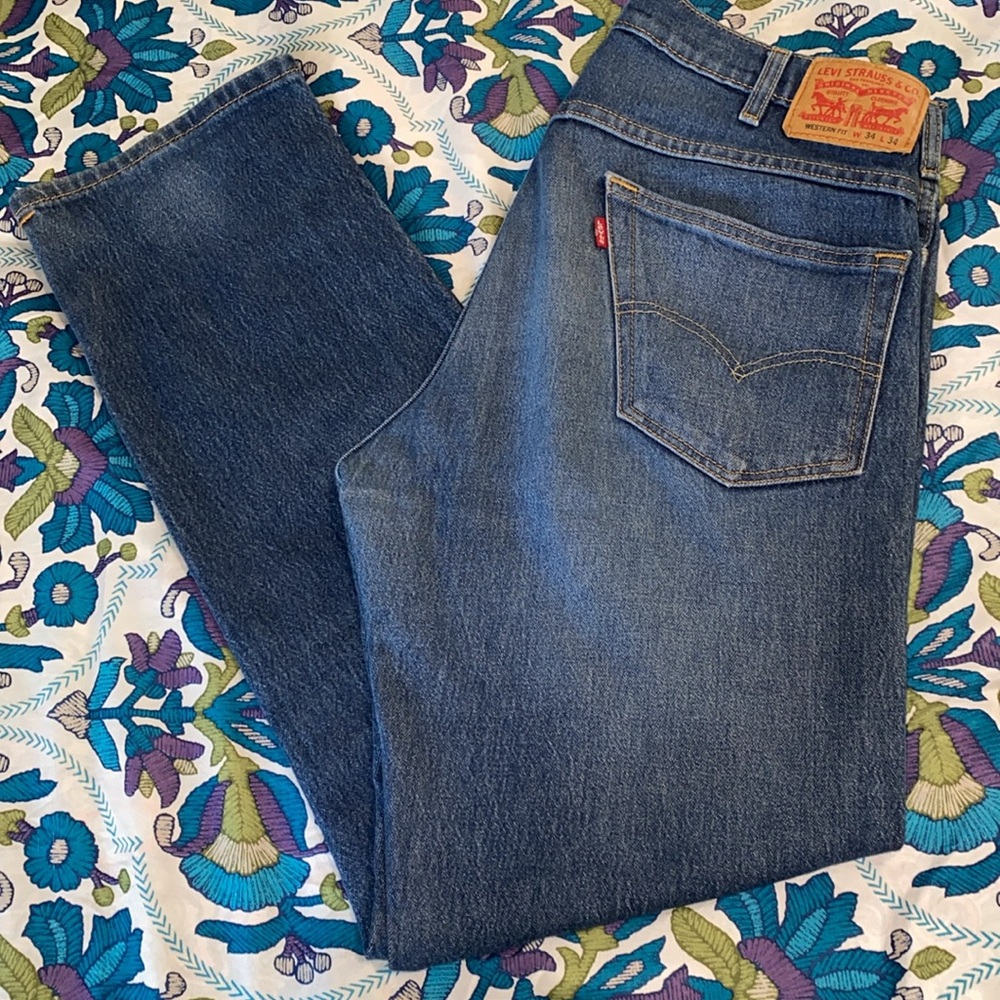 Levi’s Western Fit Striaght Leg Sz 34 x 34